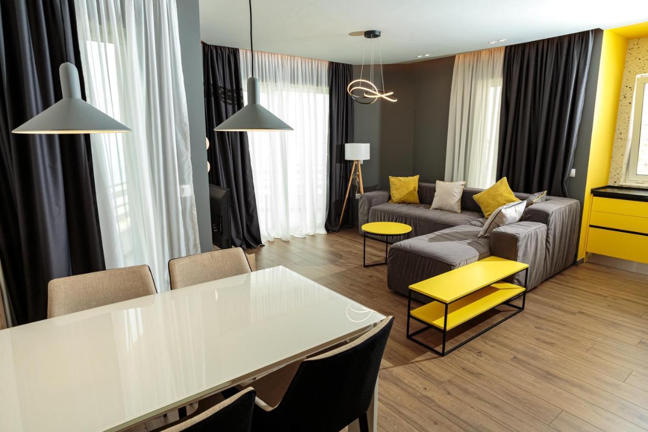 Visar Apartments Vlorë Buitenkant foto