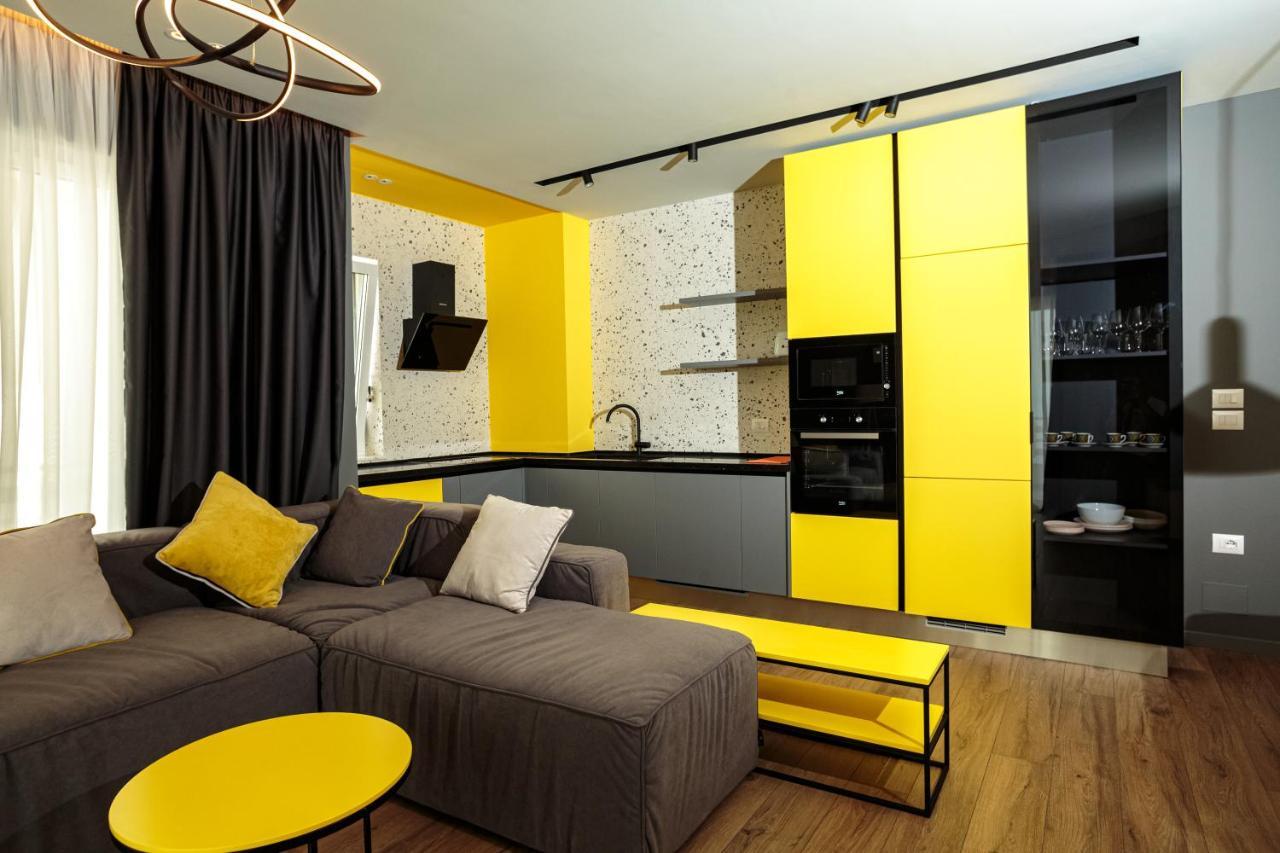Visar Apartments Vlorë Buitenkant foto