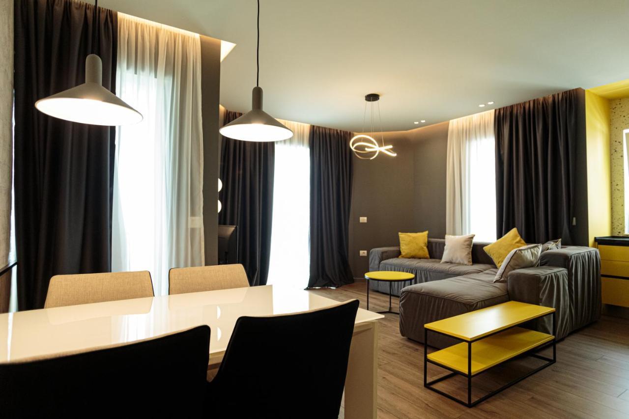 Visar Apartments Vlorë Buitenkant foto