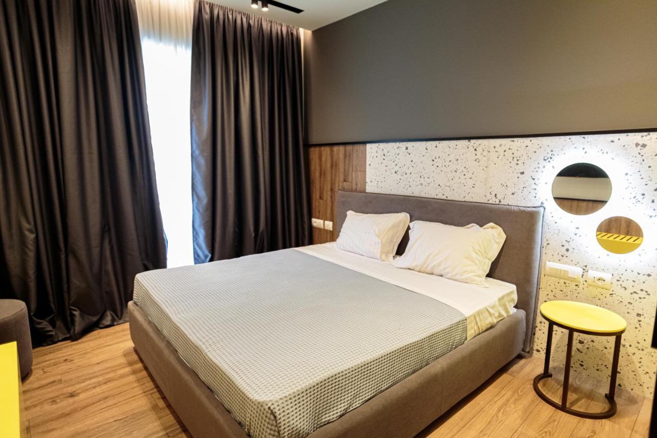 Visar Apartments Vlorë Buitenkant foto
