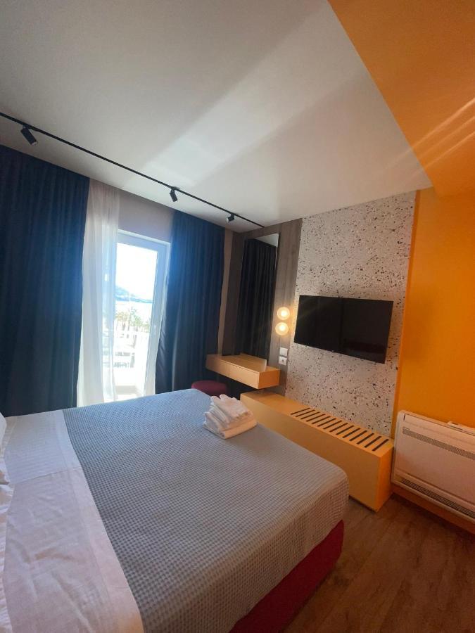 Visar Apartments Vlorë Buitenkant foto