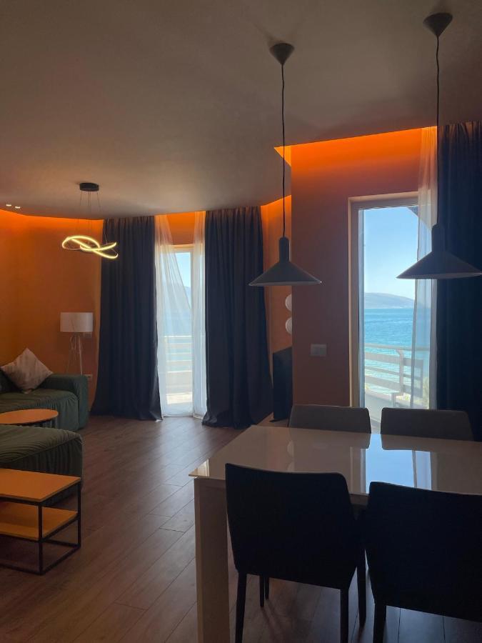 Visar Apartments Vlorë Buitenkant foto